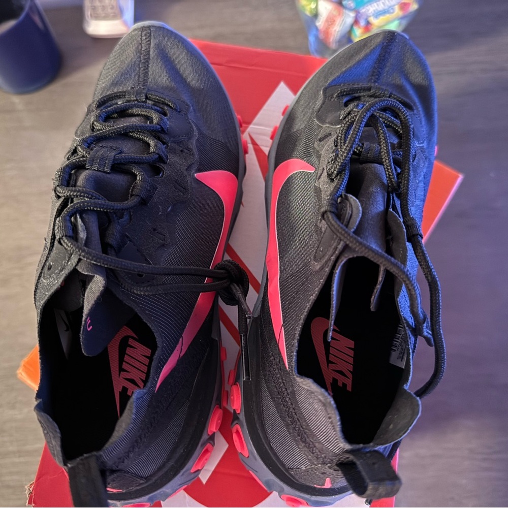 Nike React Element - image 1